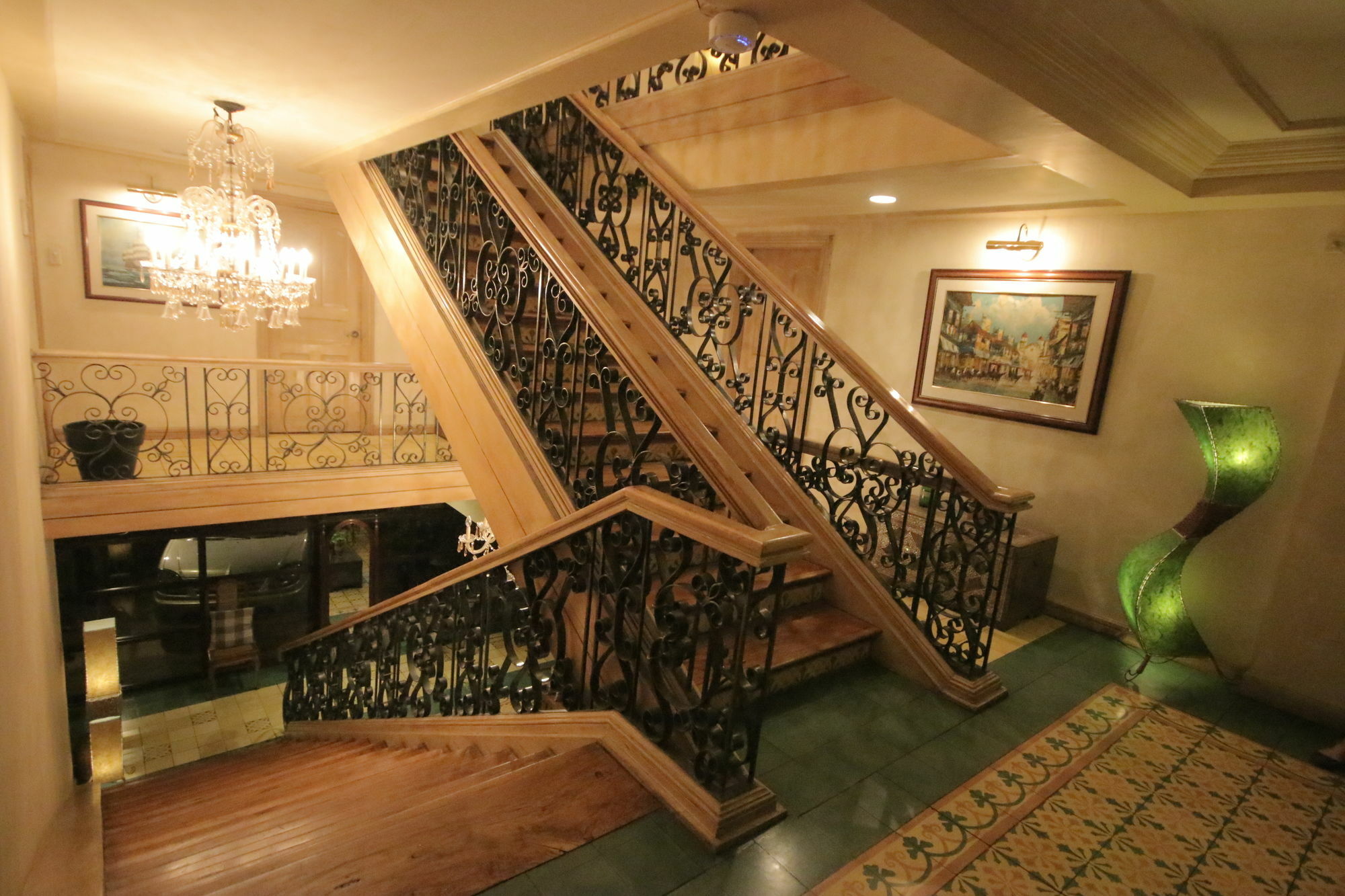 Roxas President'S Inn Eksteriør billede
